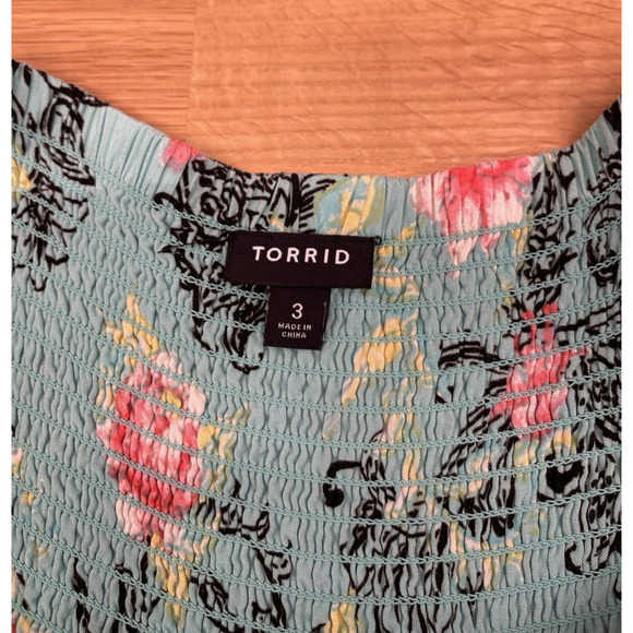 Torrid Challis Dress Plus Size 3 3X Green Floral Skull Print Whimsygoth Pin up - Picture 3 of 7